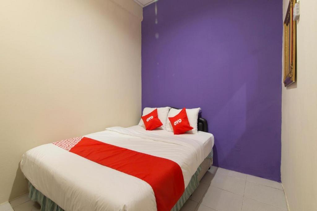 Oyo 44100 Hotel Casavilla Petaling Jaya Exterior foto
