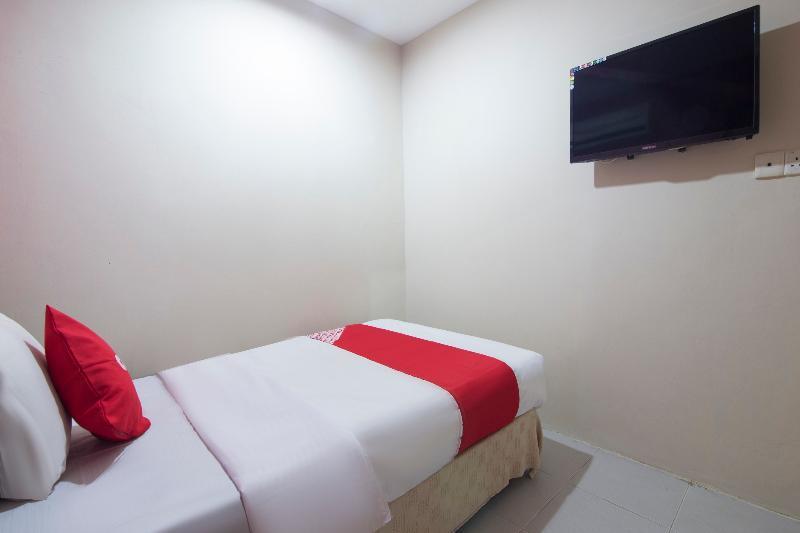 Oyo 44100 Hotel Casavilla Petaling Jaya Exterior foto